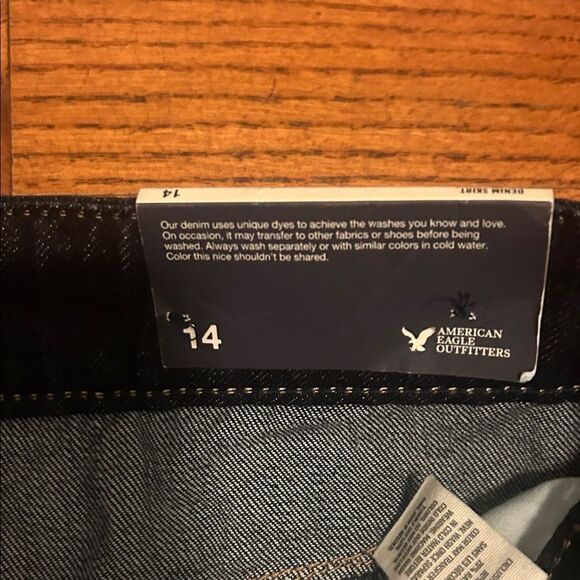 NWT American Eagle Outfitters Dark Blue Frayed Mini Skirt size 14 A - Picture 3 of 9